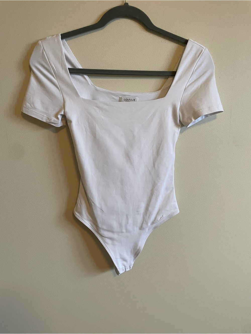Aritzia Contour White Square Neck Short Sleeve Bodysuit XS